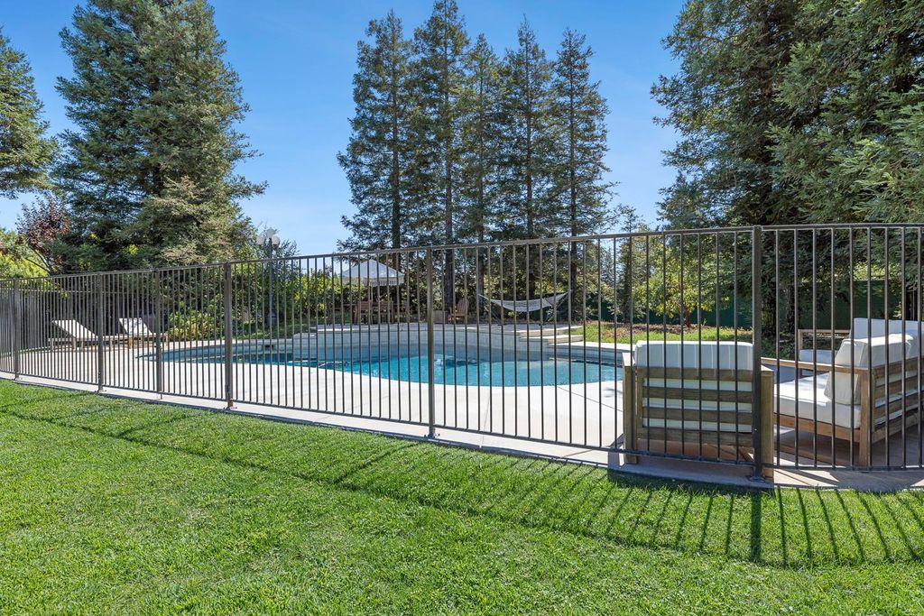 Image 57 of property listing at 5687 E Province Avenue, Clovis, CA 93619