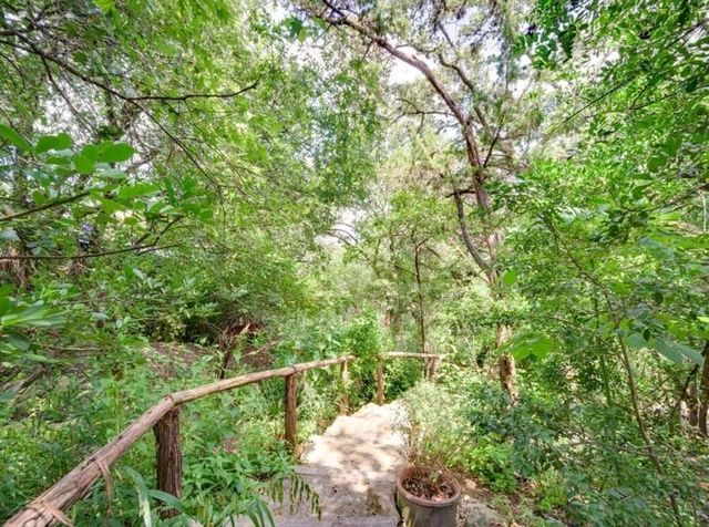 3 Hull CIR, Austin, TX 78746