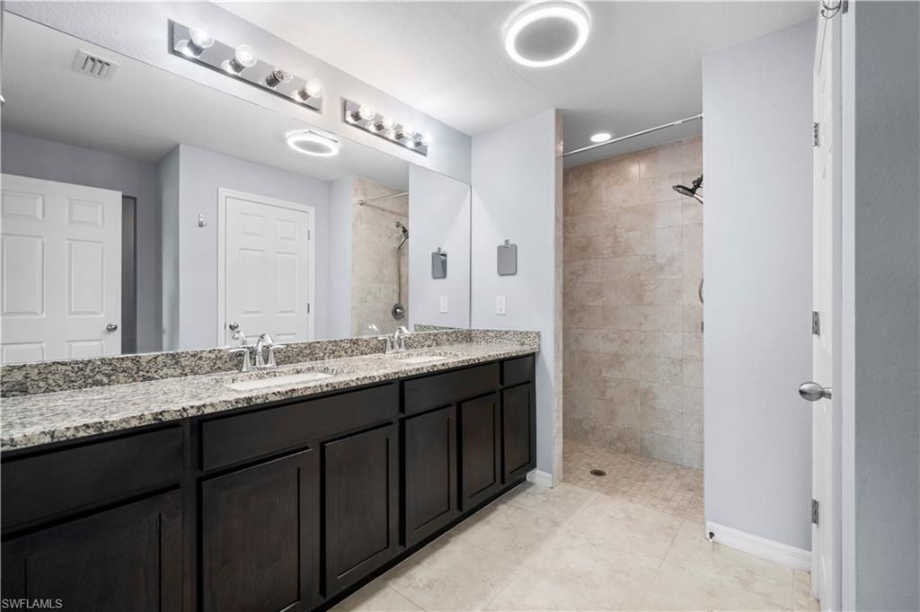 Image 21 of property listing at 4302 NW 32nd ST, Cape Coral, FL 33993
