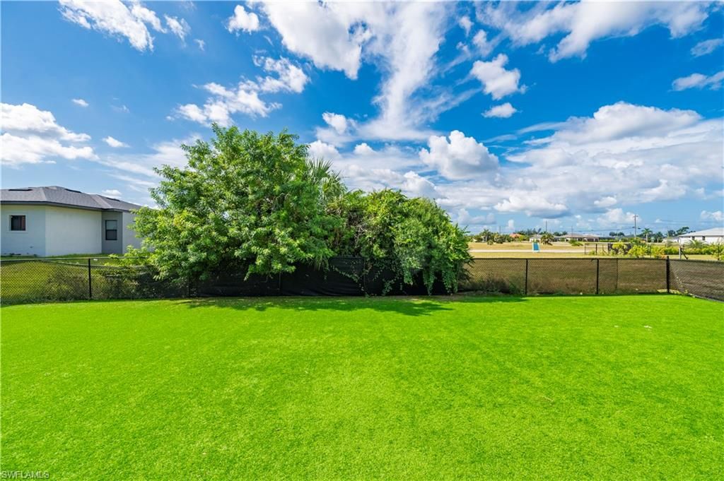 Image 40 of property listing at 4302 NW 32nd ST, Cape Coral, FL 33993