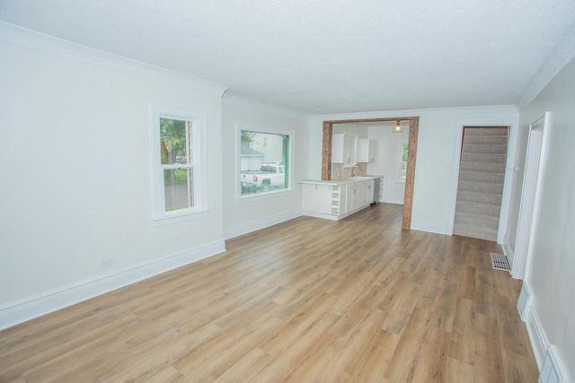 1923 N 28th St, Superior, WI 54880