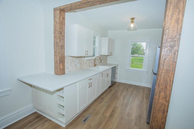 1923 N 28th St, Superior, WI 54880