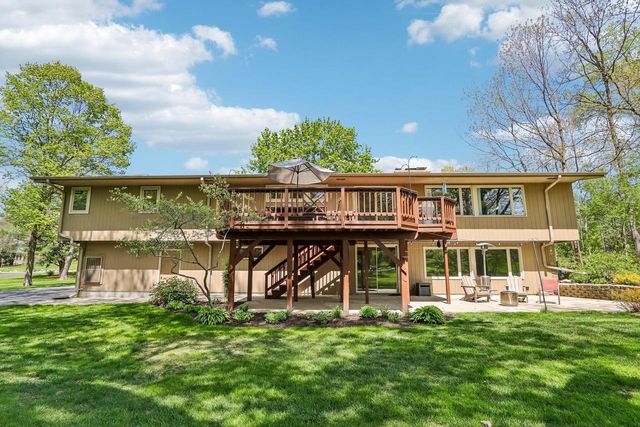 19505 Gebhardt ROAD, Brookfield, WI 53045