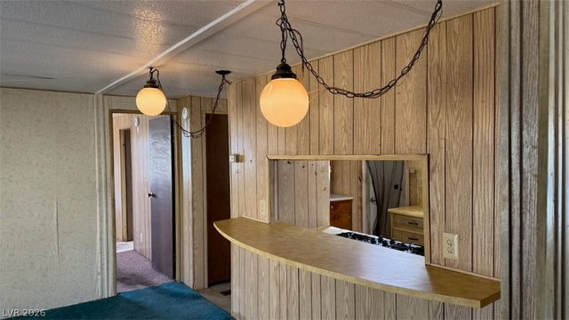 6093 Bryce Canyon Avenue, Las Vegas, NV 89156