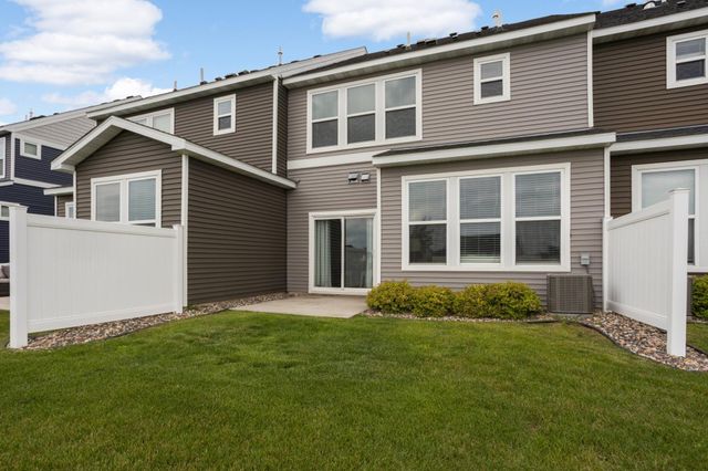 11321 Brookview Road, Woodbury, MN 55129