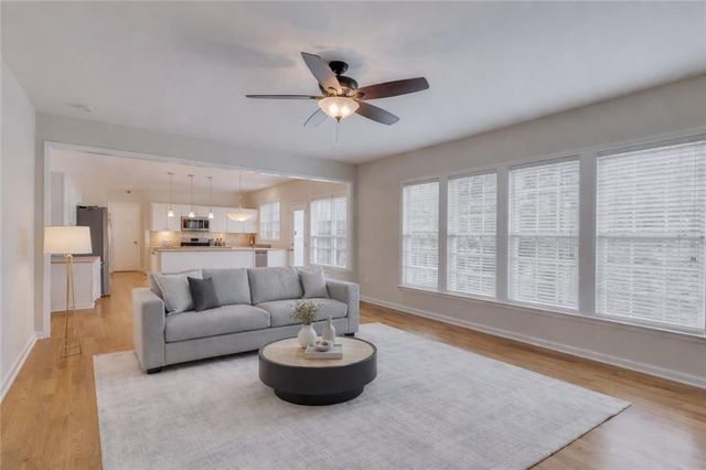 5135 Amberden Hall Drive, Suwanee, GA 30024