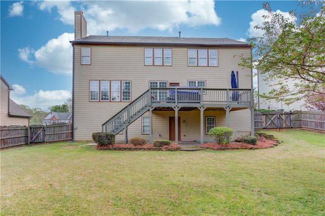 5135 Amberden Hall Drive, Suwanee, GA 30024