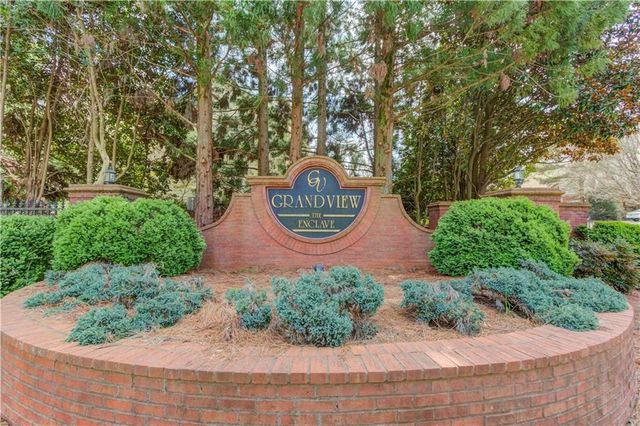 5135 Amberden Hall Drive, Suwanee, GA 30024