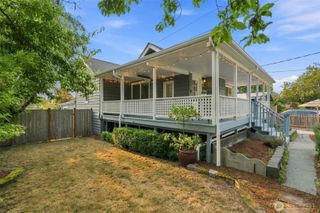 8121 11th Avenue SW, Seattle, WA 98106