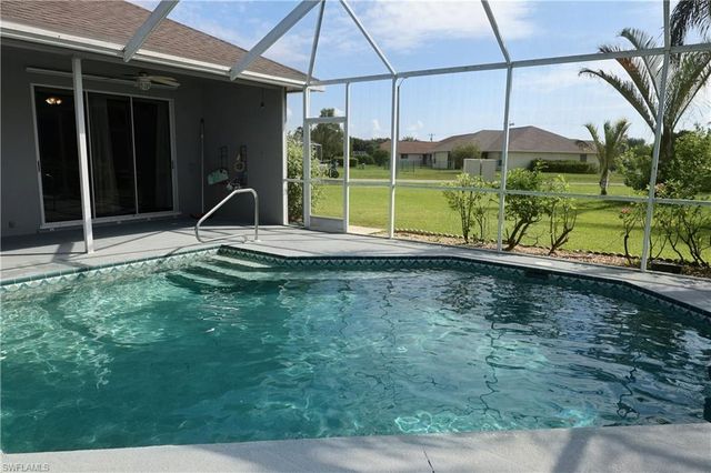 563 Chamonix AVE S, Lehigh Acres, FL 33974