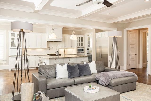 2893 Lookout NE Place, Atlanta, GA 30305