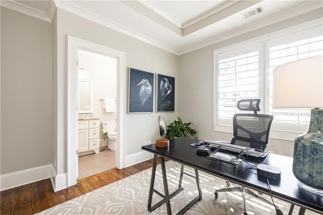 2893 Lookout NE Place, Atlanta, GA 30305