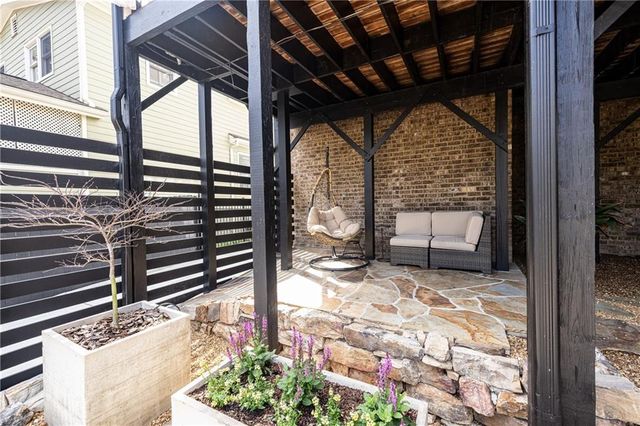 2893 Lookout NE Place, Atlanta, GA 30305