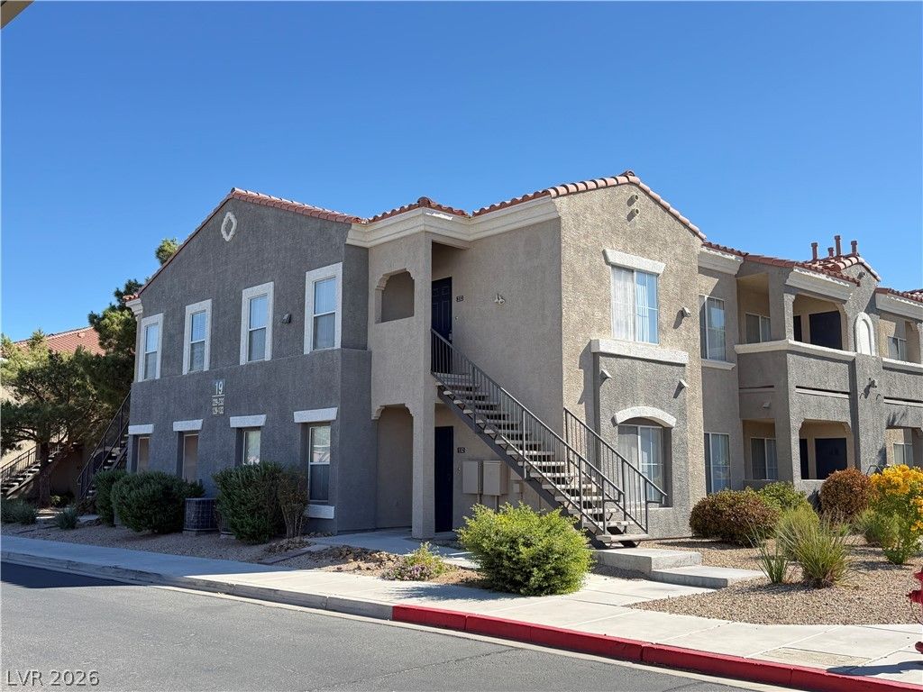 10245 South Maryland Parkway 232, Las Vegas, NV 89183 — exterior