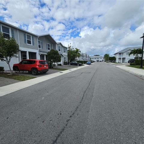 1720 SE 9th Ave 0, Homestead, FL 33034