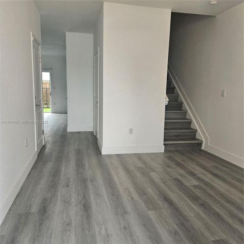 1720 SE 9th Ave 0, Homestead, FL 33034