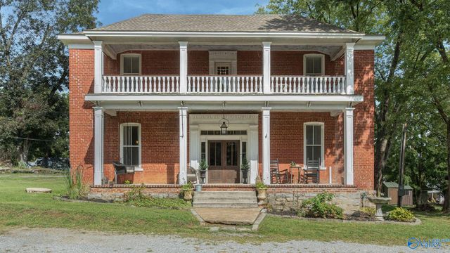 211 Church Street, Stevenson, AL 35772