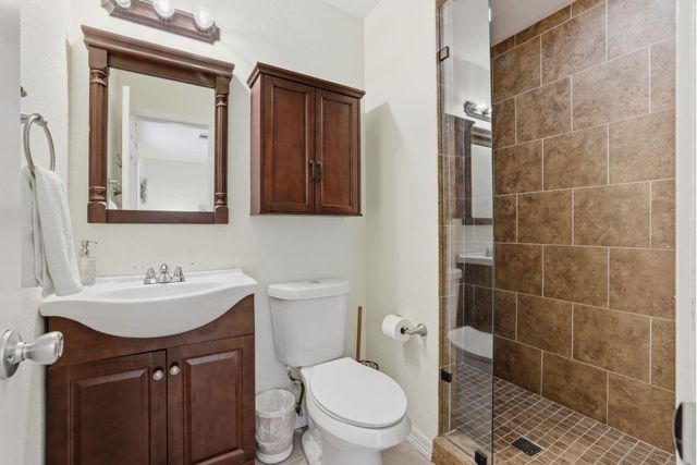 16522 John Silver Road, Galveston, TX 77554