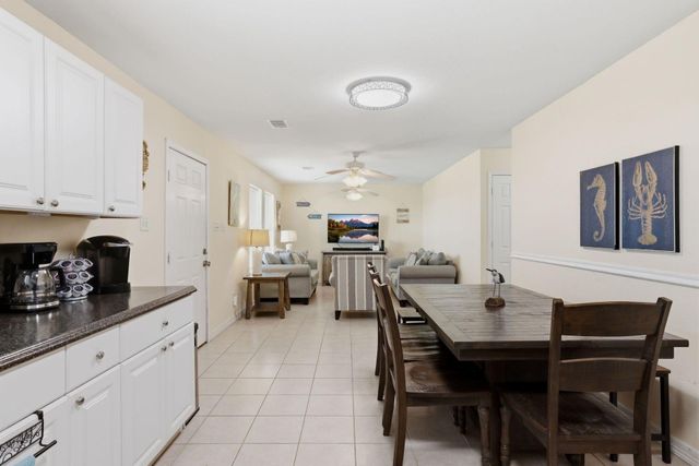 16522 John Silver Road, Galveston, TX 77554