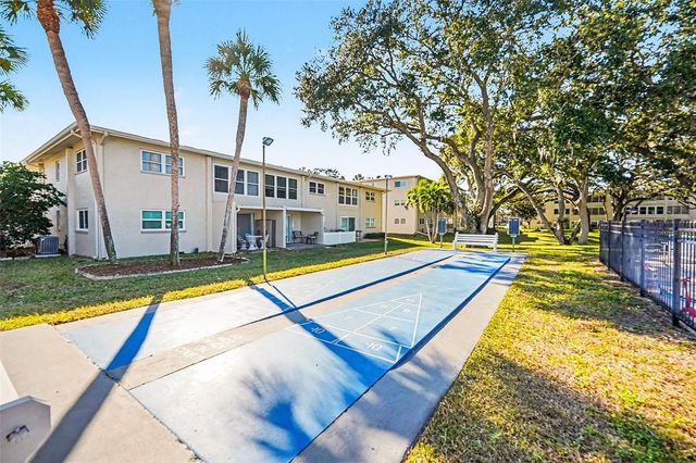 940 VIRGINIA STREET 105, Dunedin, FL 34698