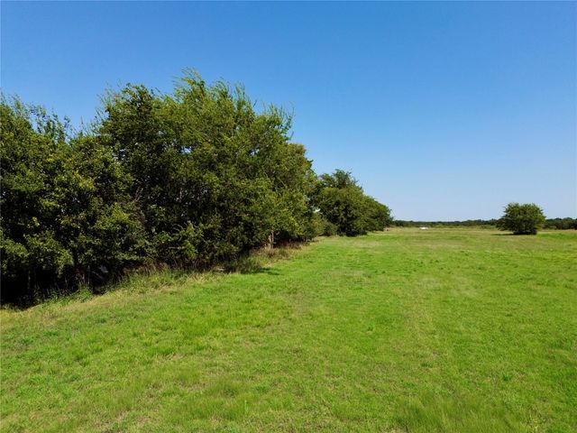 1677 S 3RD Street, Mabank, TX 75147