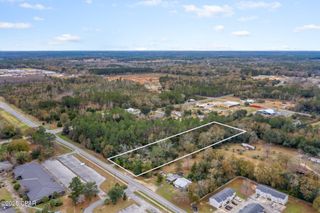 788 Hoyt Street, Chipley, FL 32428