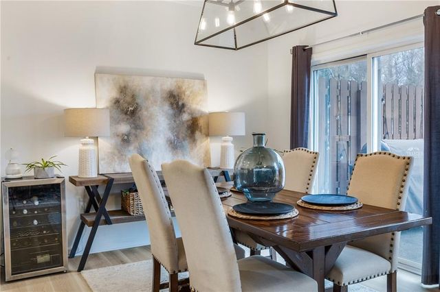 2344 Whiteoak Lane SE, Smyrna, GA 30080