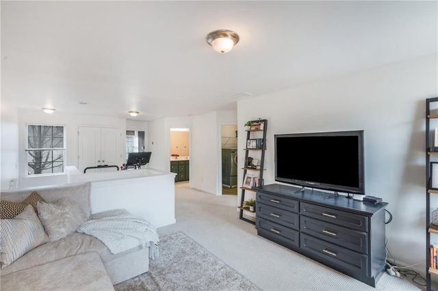 2344 Whiteoak Lane SE, Smyrna, GA 30080