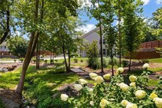 2344 Whiteoak Lane SE, Smyrna, GA 30080