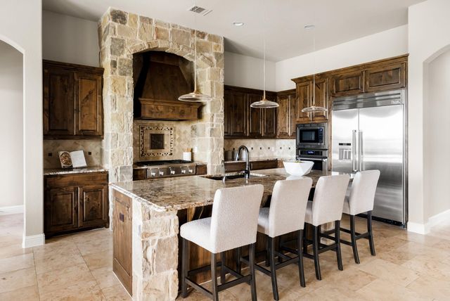 8145 Lake Mountain LN, Leander, TX 78641