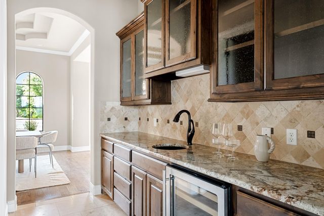 8145 Lake Mountain LN, Leander, TX 78641