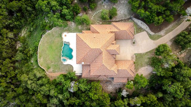 8145 Lake Mountain LN, Leander, TX 78641