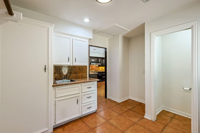 9214 Shady Lane, Magnolia, TX 77354