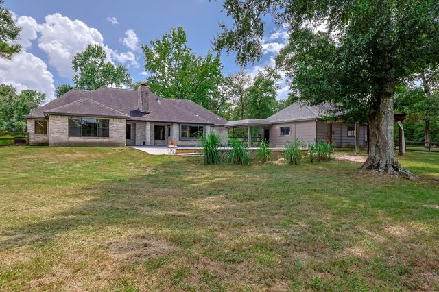 9214 Shady Lane, Magnolia, TX 77354