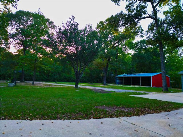9214 Shady Lane, Magnolia, TX 77354