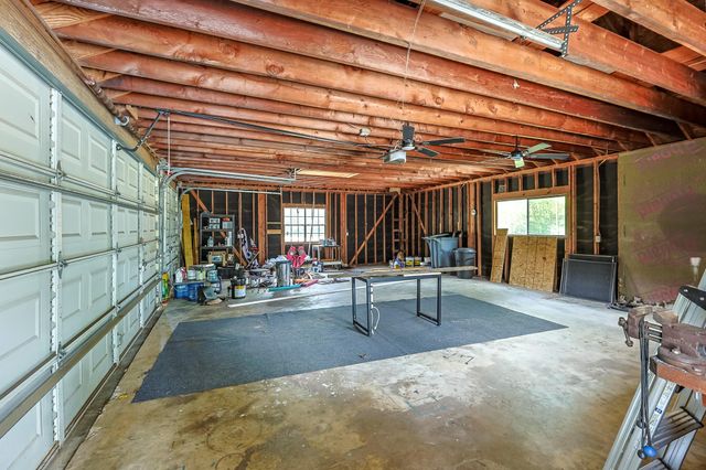9214 Shady Lane, Magnolia, TX 77354