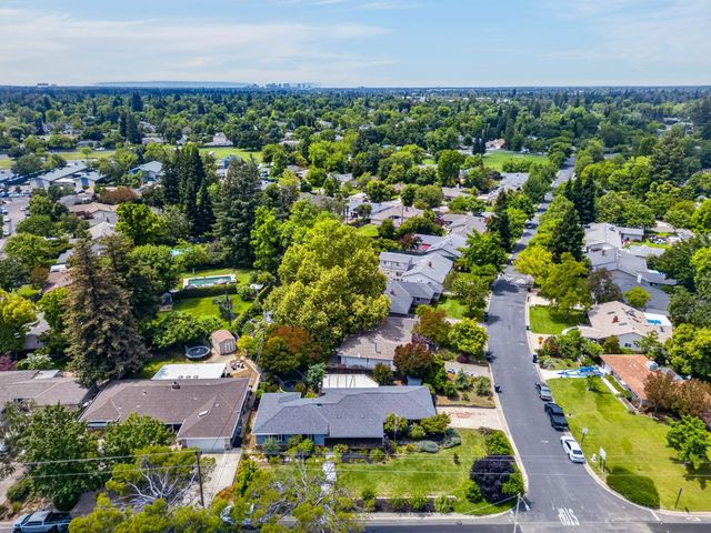 1421 Eastern Ave, Sacramento, CA 95864