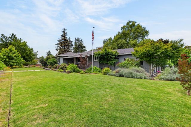1421 Eastern Ave, Sacramento, CA 95864