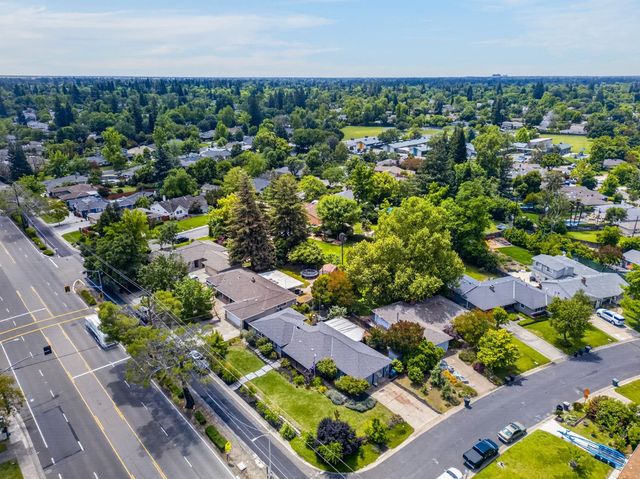 1421 Eastern Ave, Sacramento, CA 95864