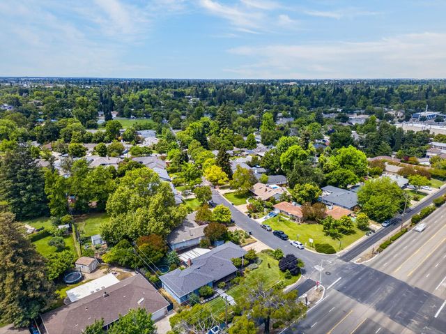 1421 Eastern Ave, Sacramento, CA 95864