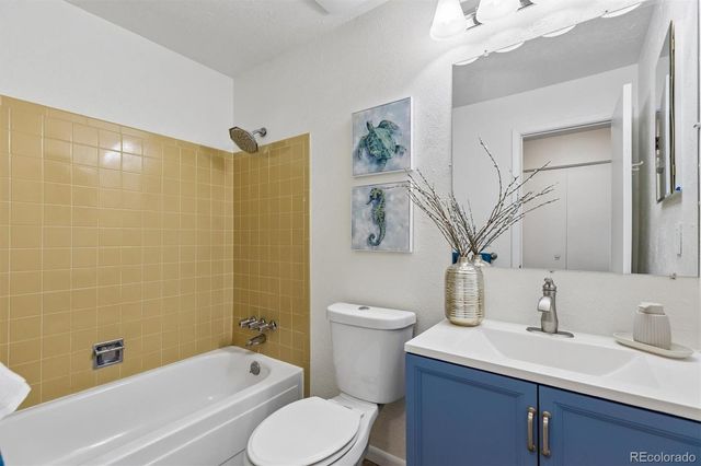 9163 Calhoun Place, Littleton, CO 80123