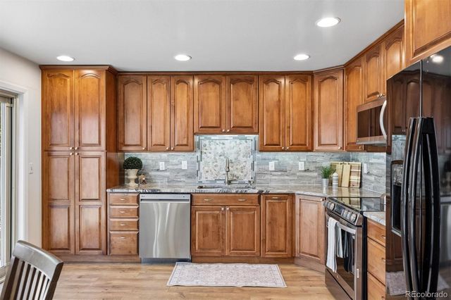 9163 Calhoun Place, Littleton, CO 80123