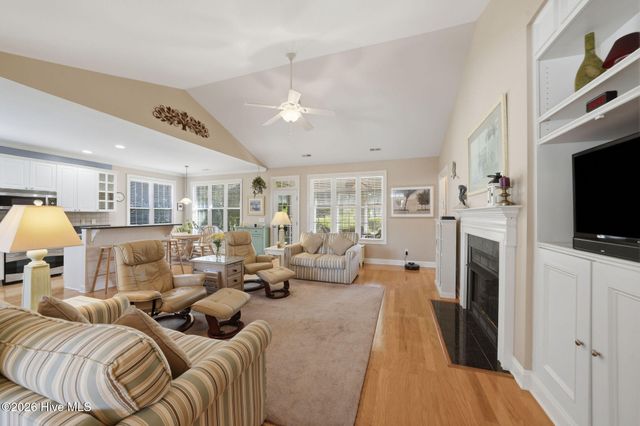 3583 W Medinah Avenue SE, Southport, NC 28461