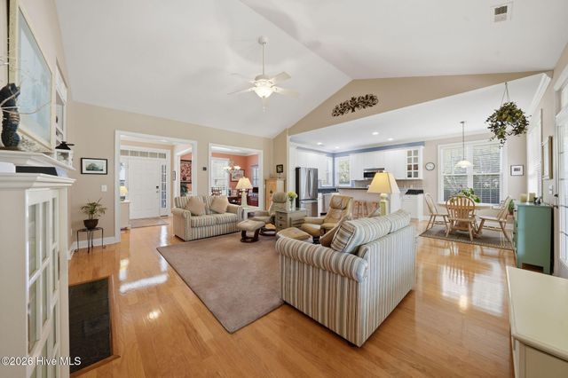 3583 W Medinah Avenue SE, Southport, NC 28461