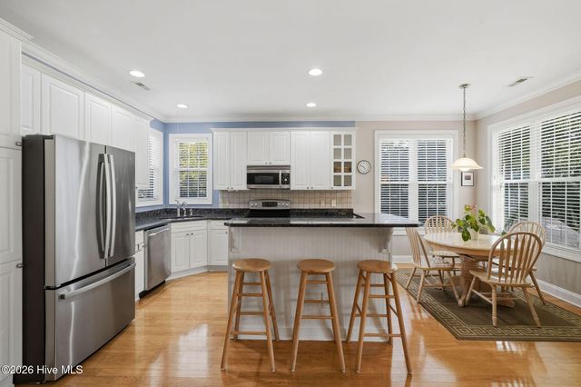 3583 W Medinah Avenue SE, Southport, NC 28461