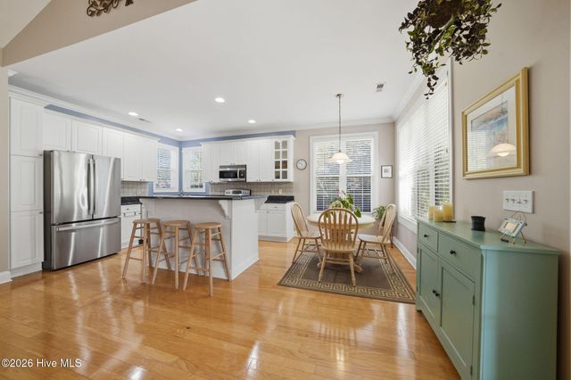 3583 W Medinah Avenue SE, Southport, NC 28461