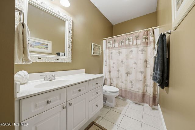 3583 W Medinah Avenue SE, Southport, NC 28461