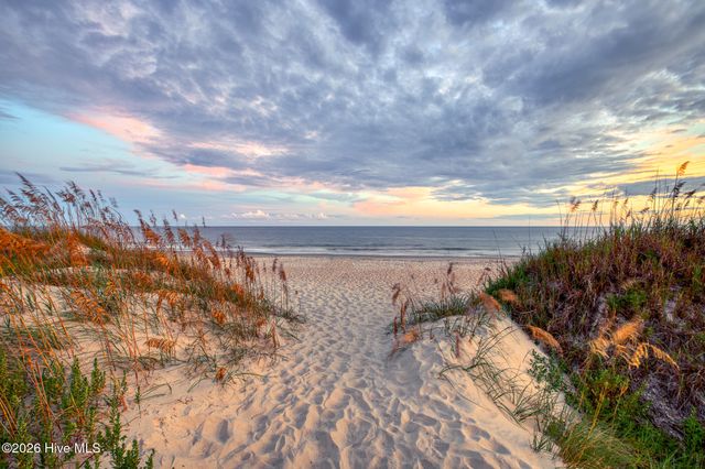 3583 W Medinah Avenue SE, Southport, NC 28461