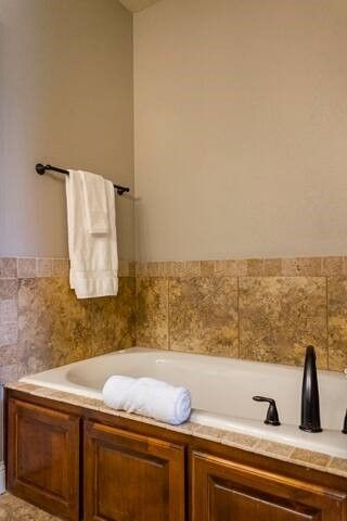 10211 Lydia Lane, Danville, AR 72833