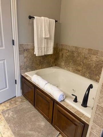 10211 Lydia Lane, Danville, AR 72833